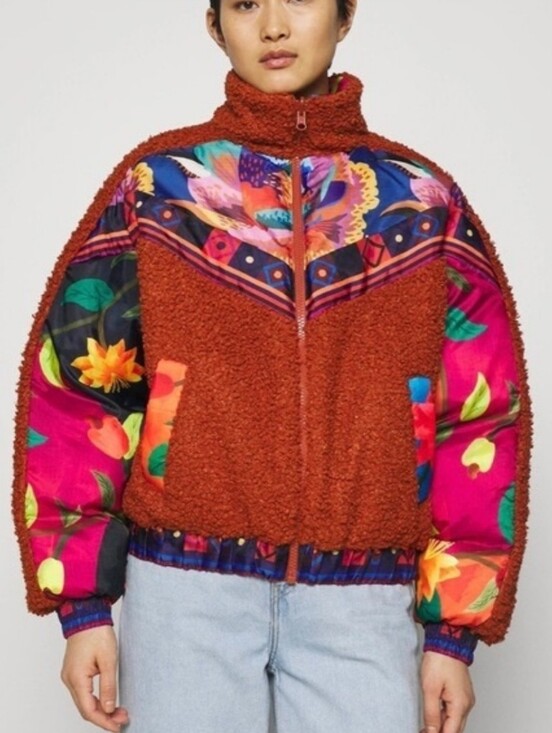 FARM Rio Jackets & Blazers - FarmRio Lucy floral puffer XL reversible
